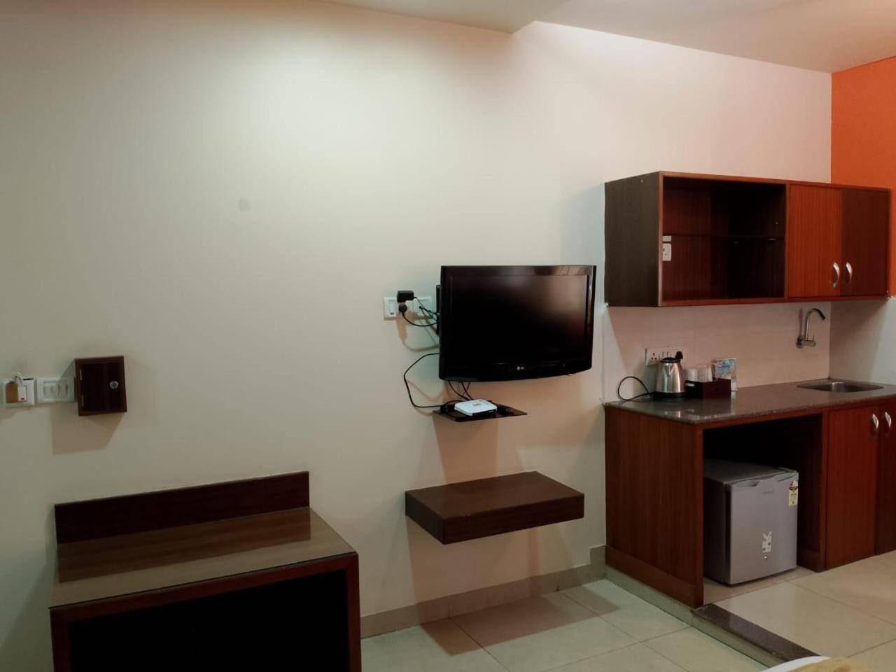 بنغالور Cubbon Suites - 10 Minute Walk To Mg Road, Mg Road Metro And Church Street المظهر الخارجي الصورة